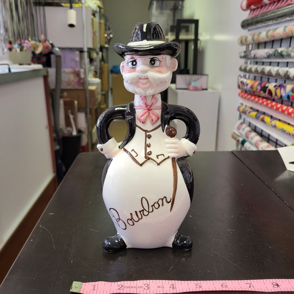 Man shaped bourbon decanter ceramic with cork
